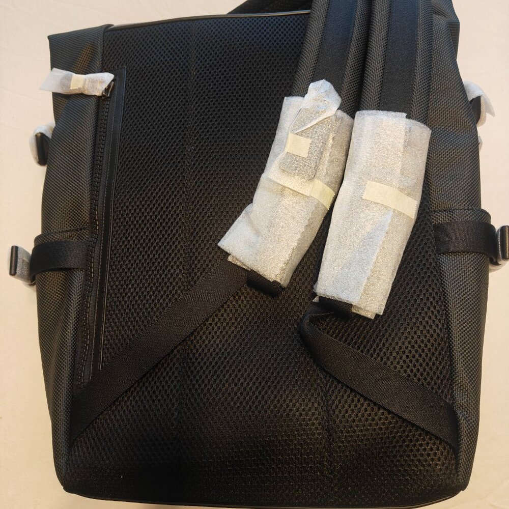 New in Original Packaging - COACH  Men’s TERRAIN ROLL TOP Backpack Black F24676 - Picture 7 of 10